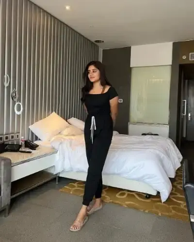 Call Girls Suratgarh Cash On Delivery