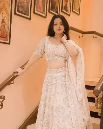 Escort Suratgarh